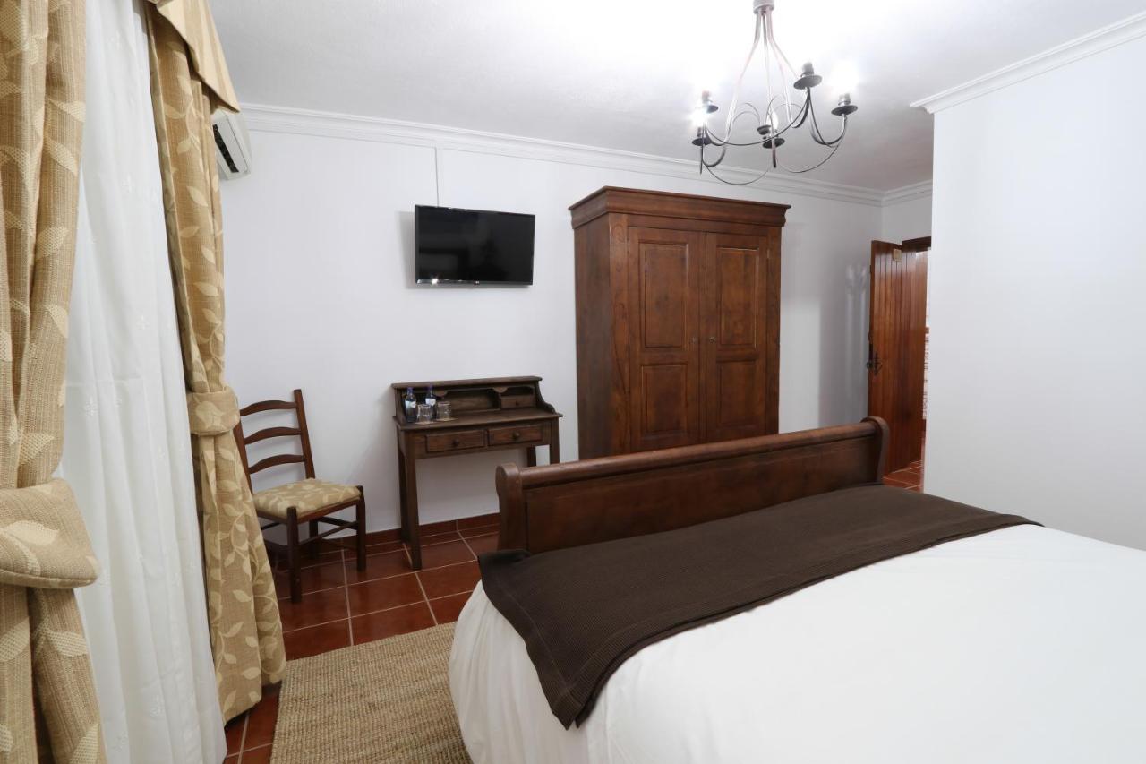 Monte Da Graca Bed & Breakfast Елвас Екстериор снимка